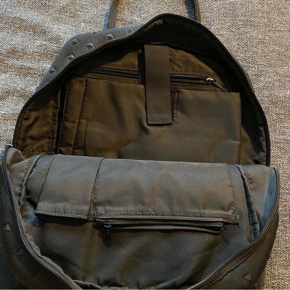 Black Patterned Men's Backpack - Picture 4 of 9